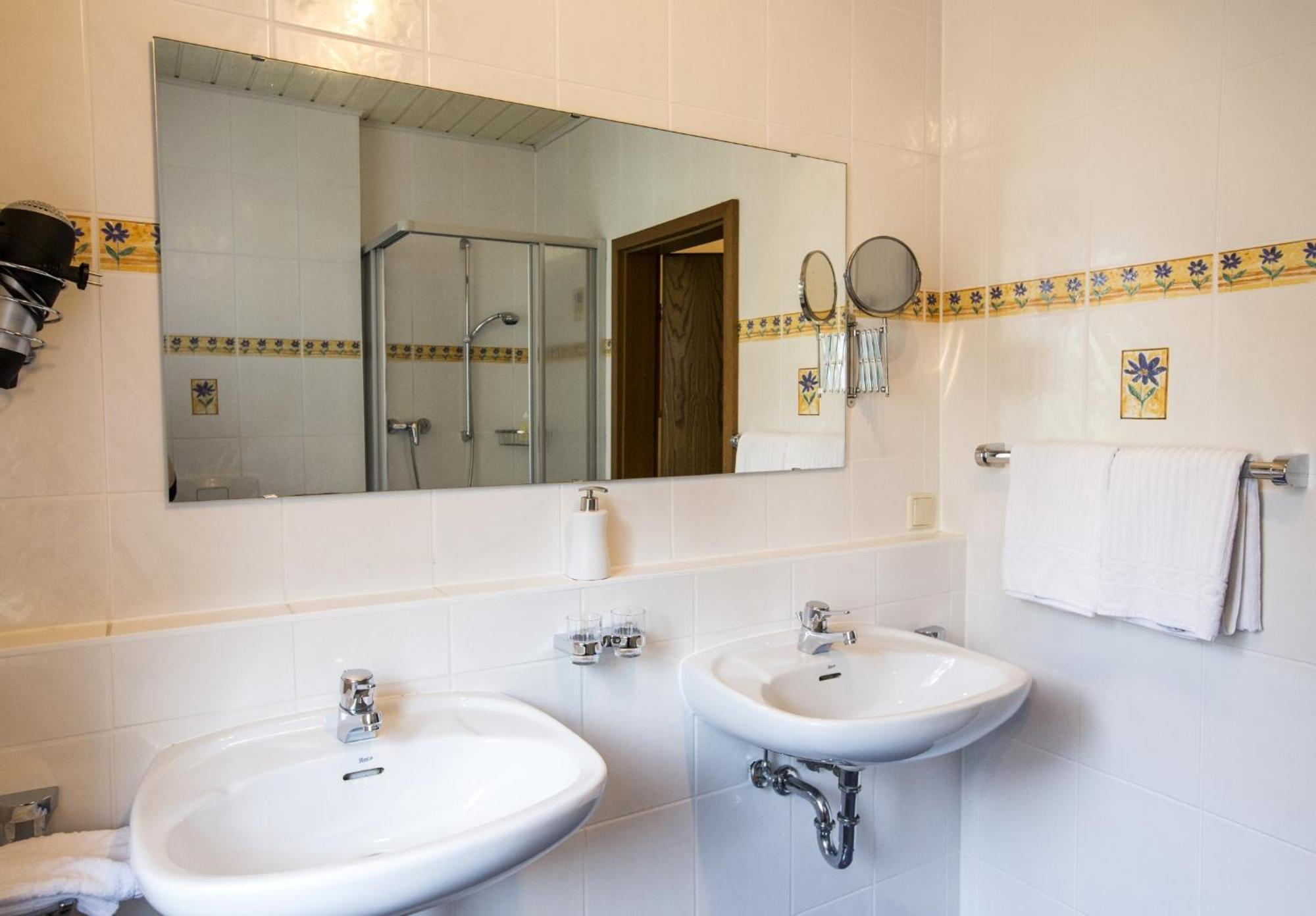 Hotel-Pension-Waldblick Garni Gittersdorf Phòng bức ảnh