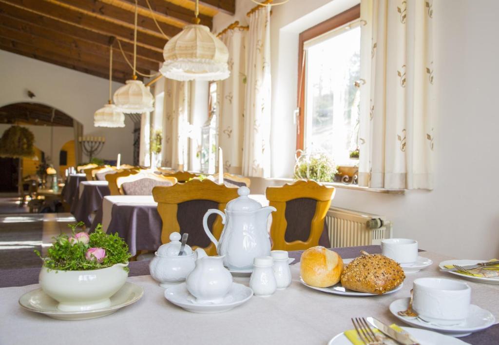 Hotel-Pension-Waldblick Garni Gittersdorf Ngoại thất bức ảnh